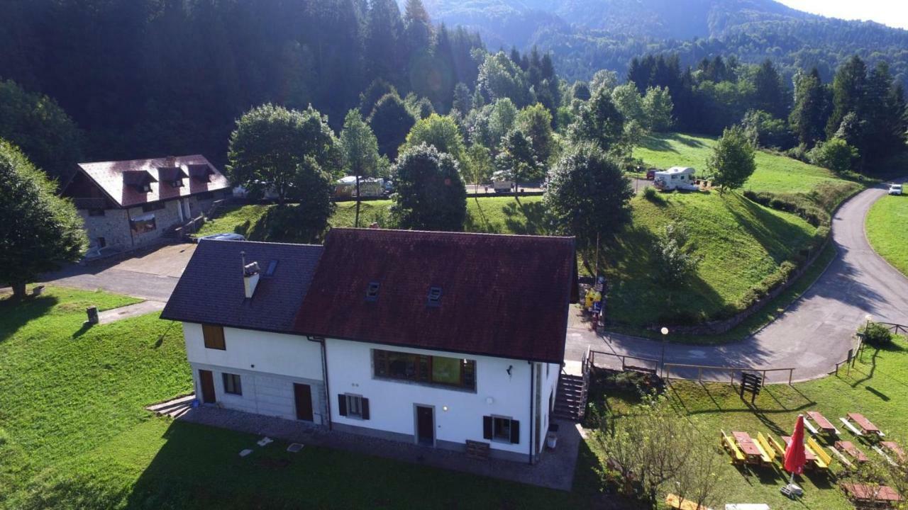 Camping & Caravan Zoncolan Ovaro Exterior foto